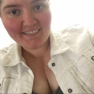 Meet your Posher, Tosha